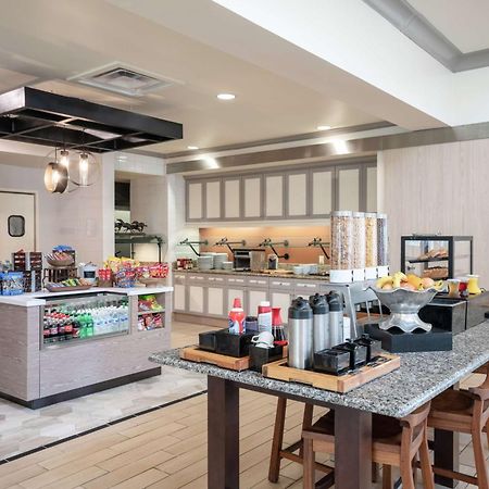 Hilton Garden Inn Louisville East Extérieur photo