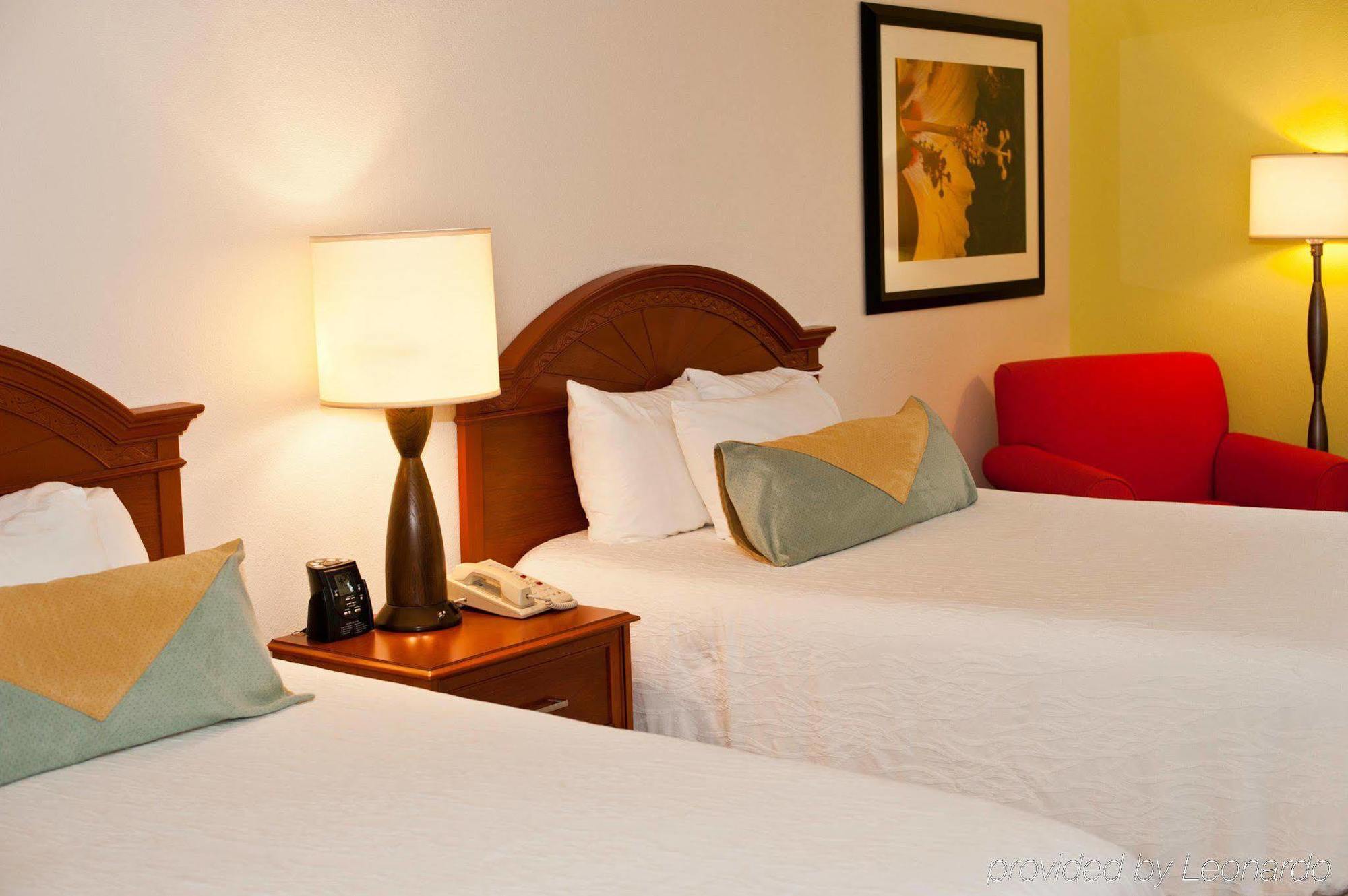 Hilton Garden Inn Louisville East Extérieur photo